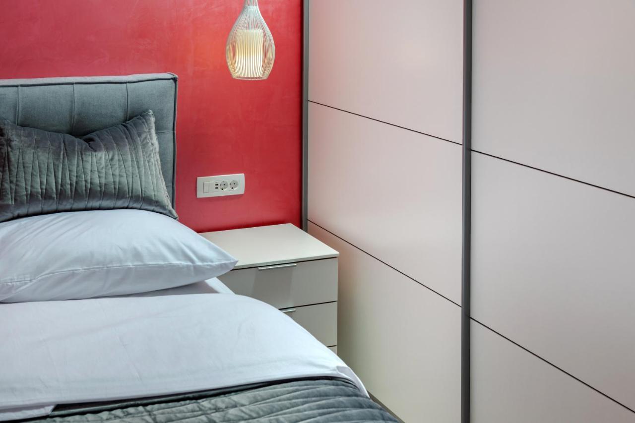 Luxury Apartment Sandra Split Exterior photo